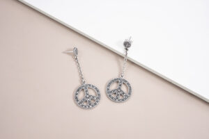 SILVER JEWELLERY TREND